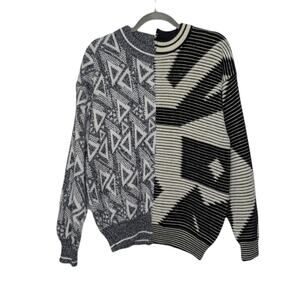 Vintage Custom Cut Sew Sweater Crewneck Abstract Geometric Art Black White